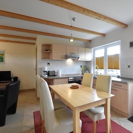 Lovely Apartment In Stellshagen With Garden Екстер'єр фото